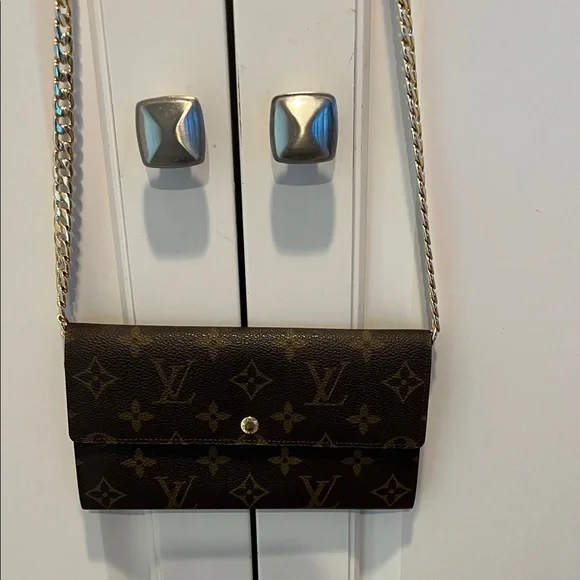 Louis Vuitton Brown Monogram Wallet - Picture 11 of 13